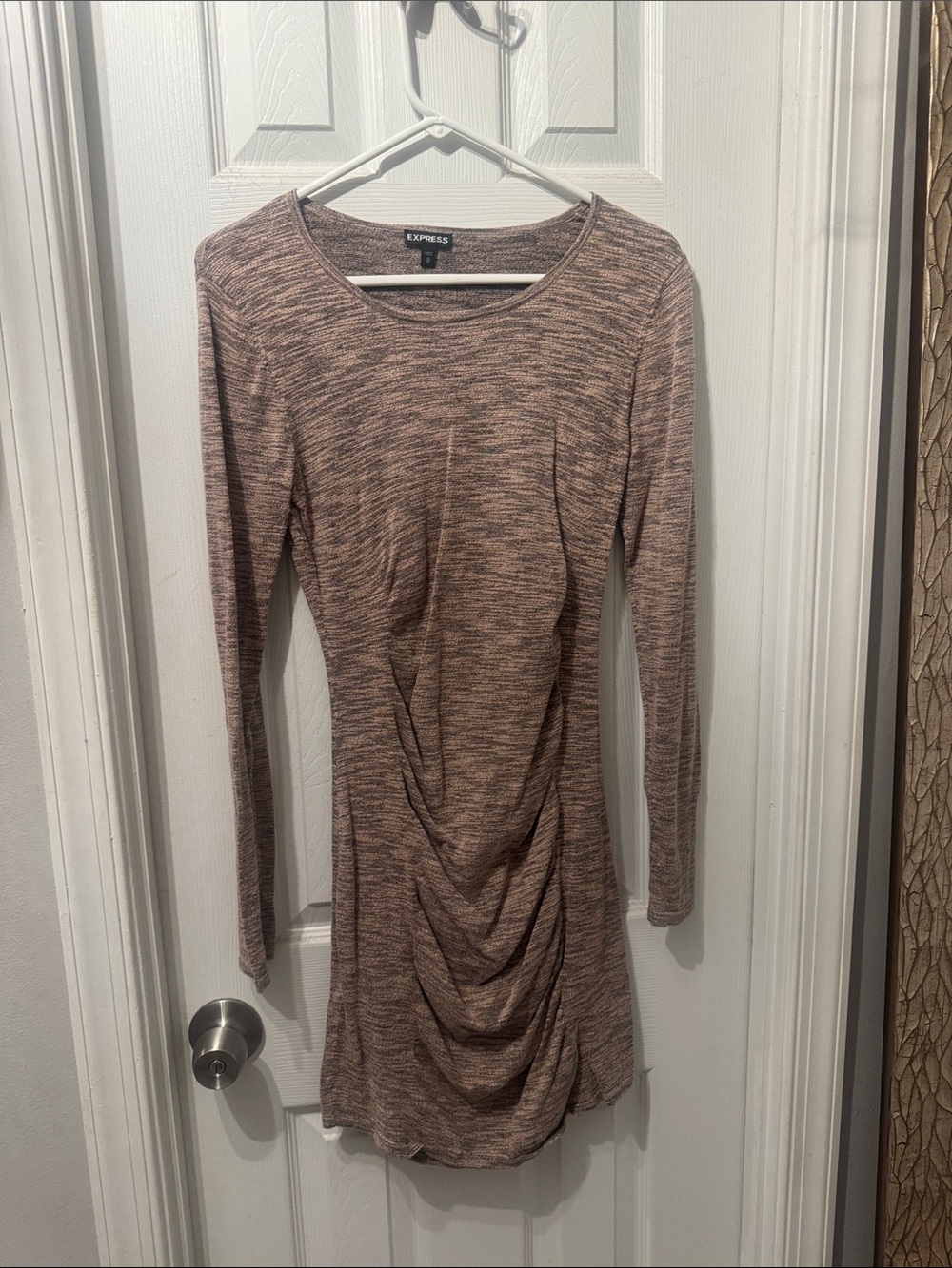 Express Long Sleeve Ruched Scoop Neck Dress in Marled Brown